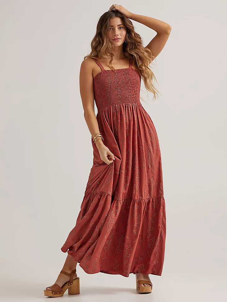 abito lungo da donna con corpino arricciato color ruggine