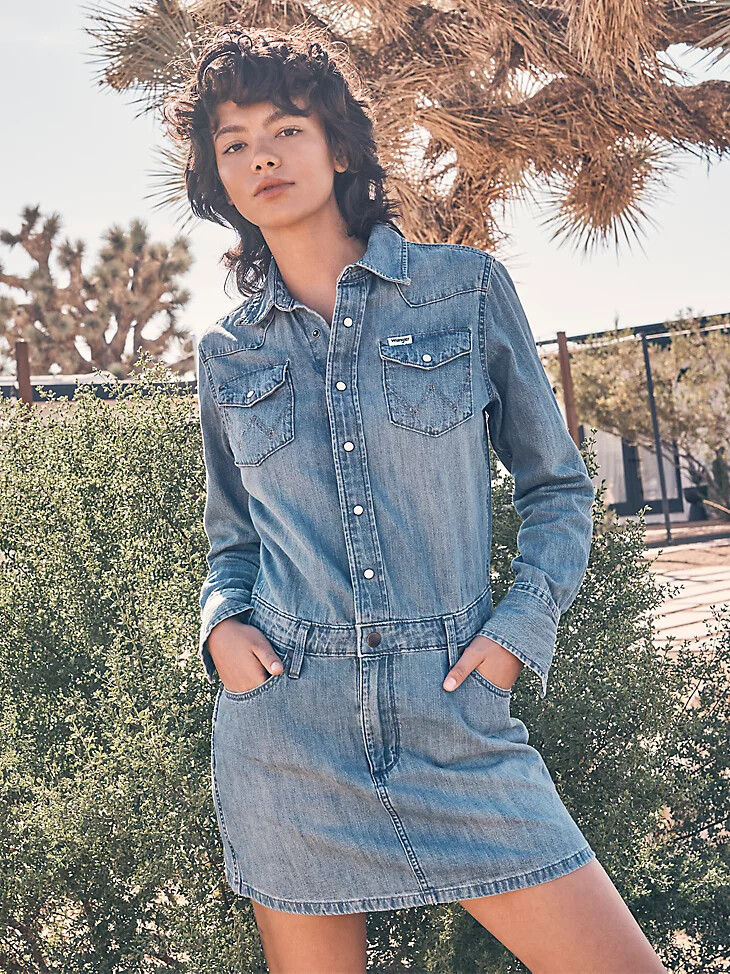 abito in denim a maniche lunghe da donna color blu marino