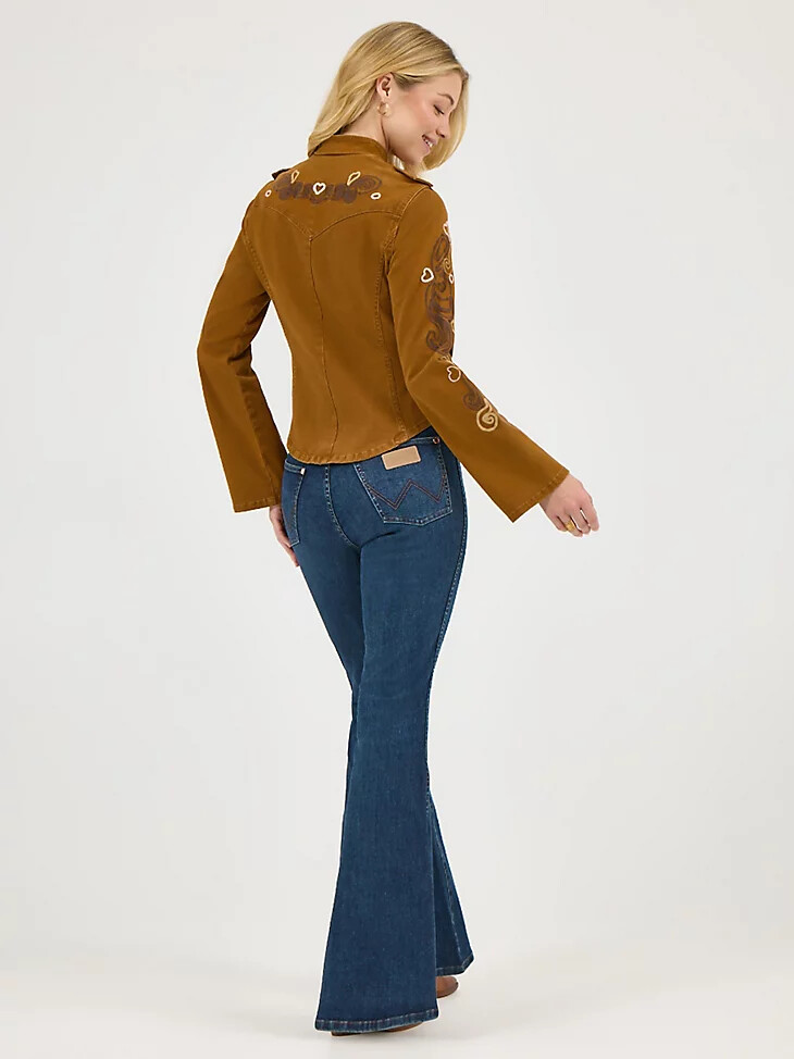 giacca utility ricamata wrangler x lainey wilson vestaglia da monaco