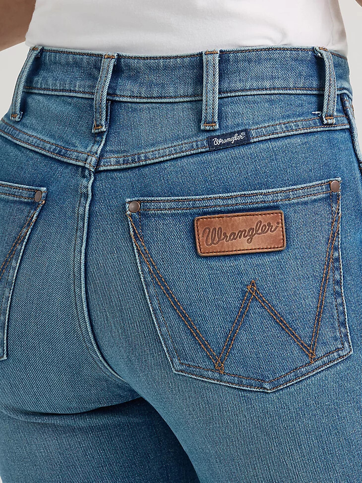 jeans a zampa delefante a vita alta wrangler retro bailey da donna collins