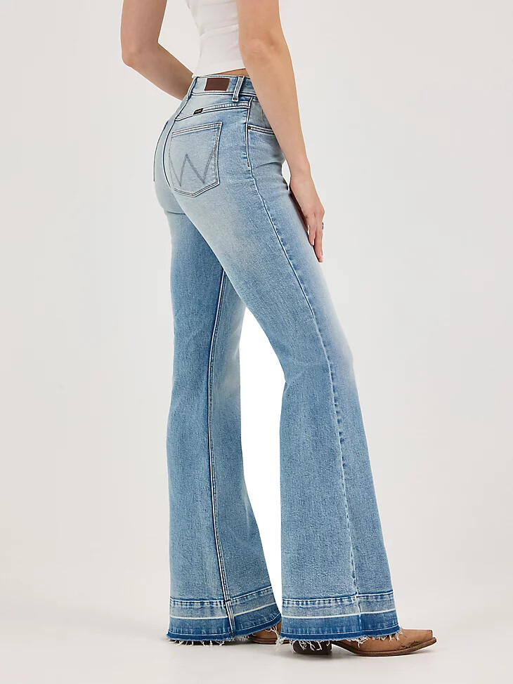 jeans a zampa wrangler fierce da donna oasis