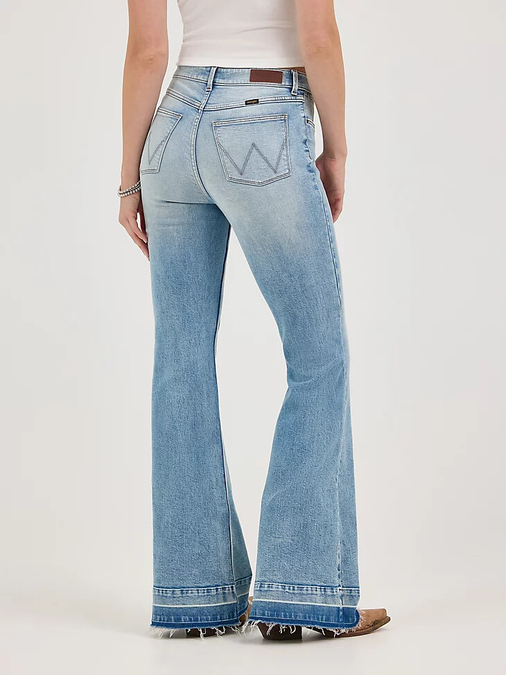 jeans a zampa wrangler fierce da donna oasis