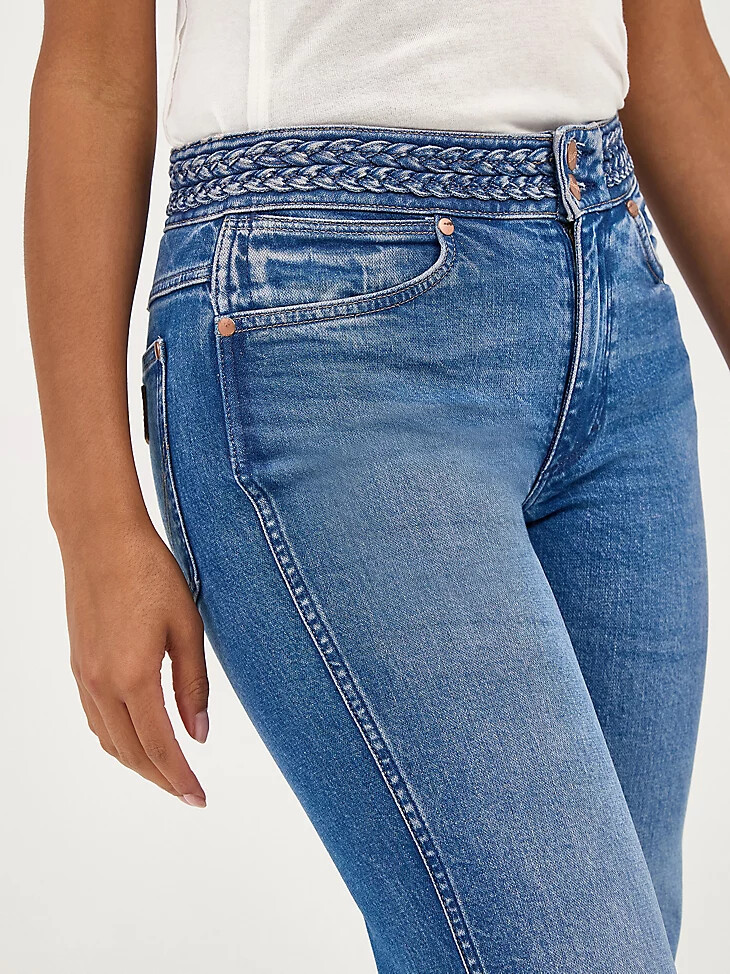 jeans a zampa intrecciati da donna color zaffiro morbido