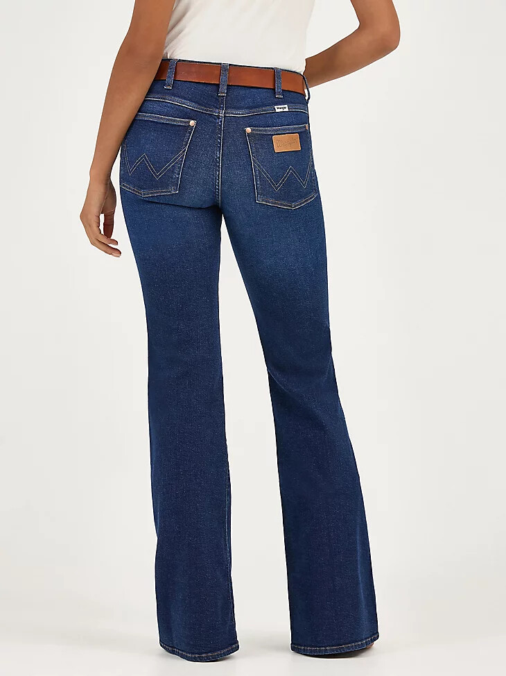 jeans a zampa da donna effetto invecchiato
