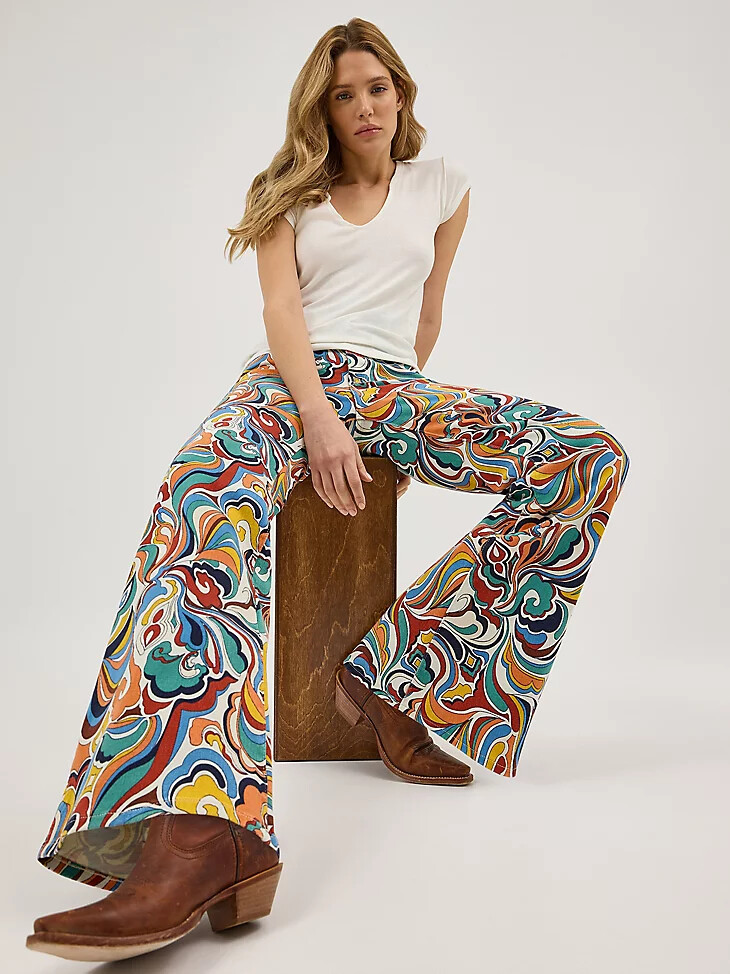jeans a zampa da donna con stampa latigo