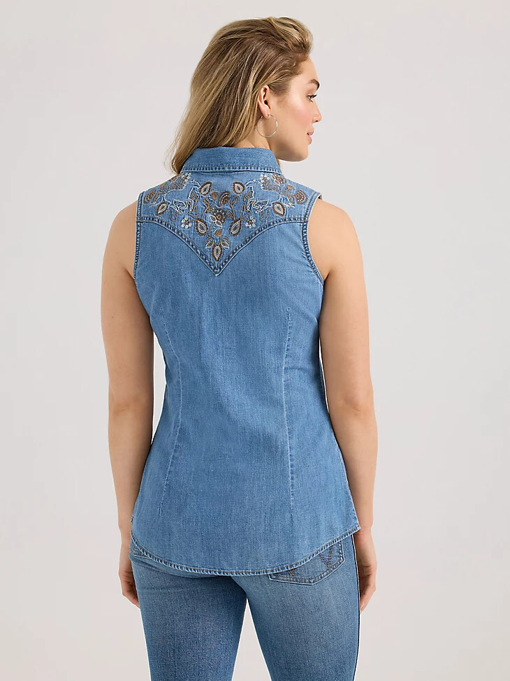 camicia senza maniche in denim con bottoni automatici lavaggio medio da donna wrangler embellished
