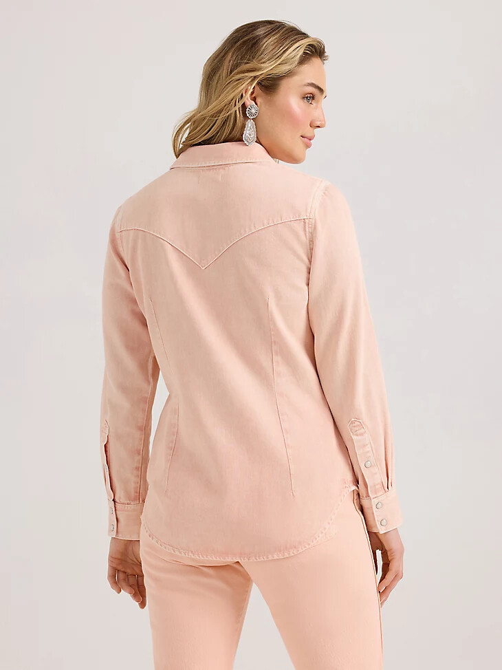 camicia da donna wrangler colorwash slim western snap rosa