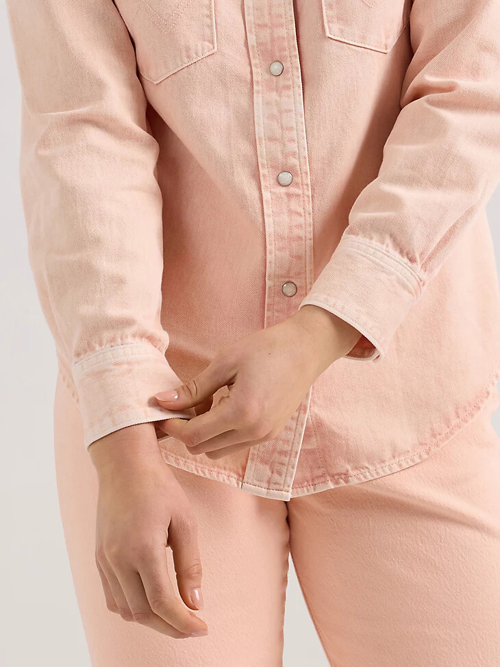 camicia da donna wrangler colorwash slim western snap rosa