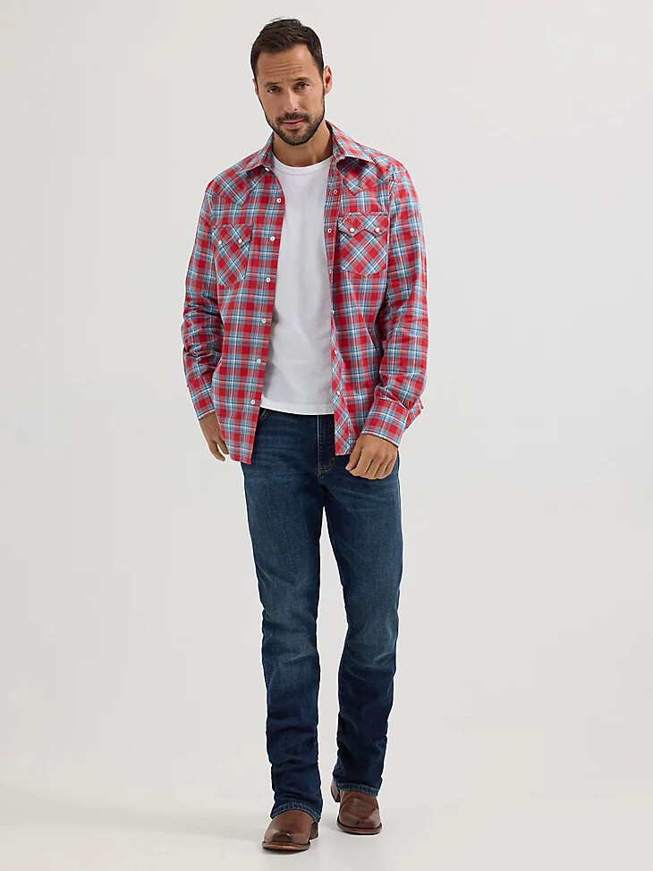 camicia western da uomo wrangler retro a maniche lunghe con bottoni a pressione e tasca a dente di sega rosso ciliegia