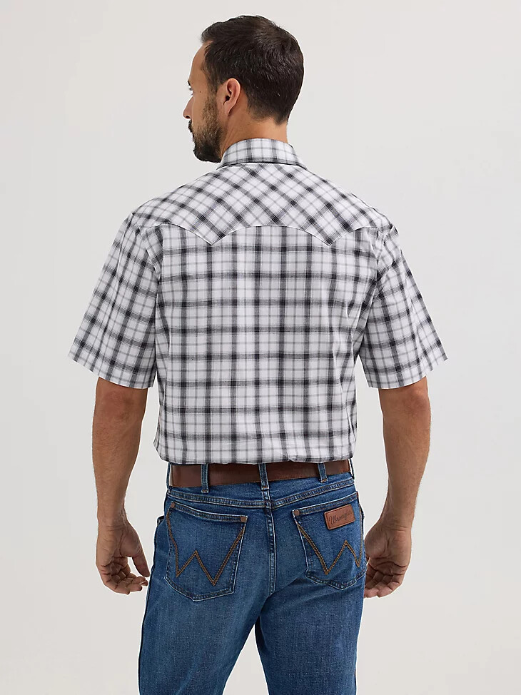 camicia da uomo wrangler retro a maniche corte con tasca a dente di sega e bottoni a pressione western orca
