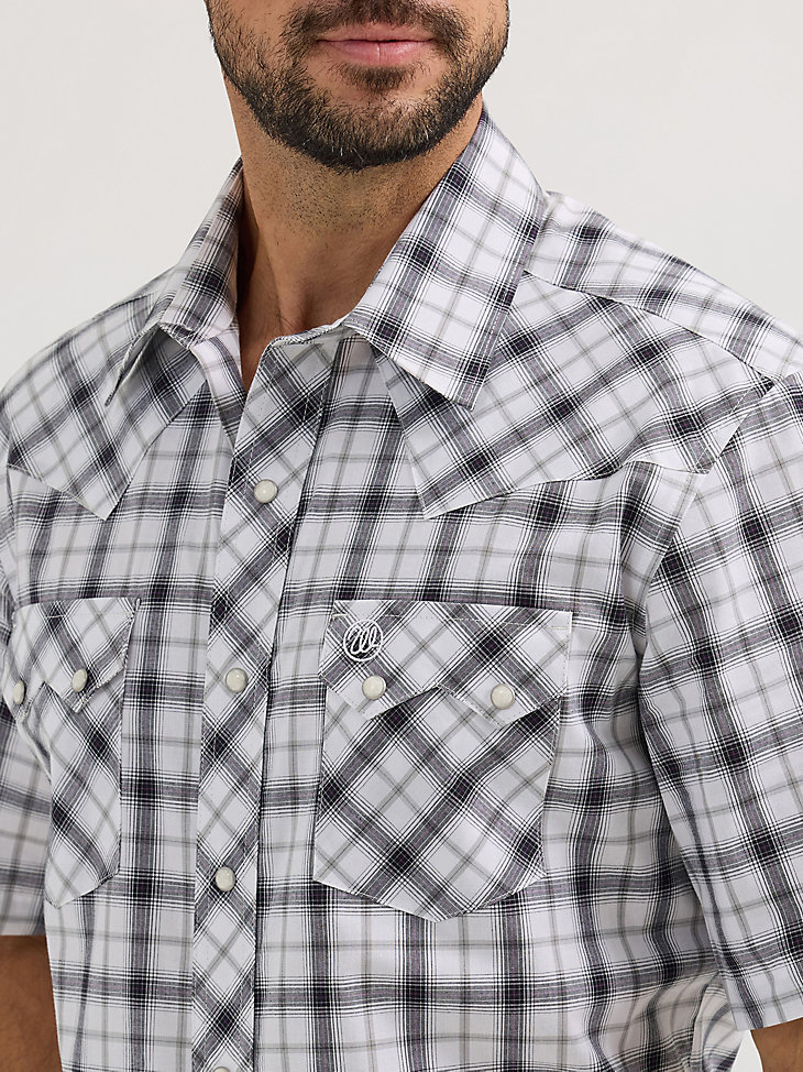 camicia da uomo wrangler retro a maniche corte con tasca a dente di sega e bottoni a pressione western orca