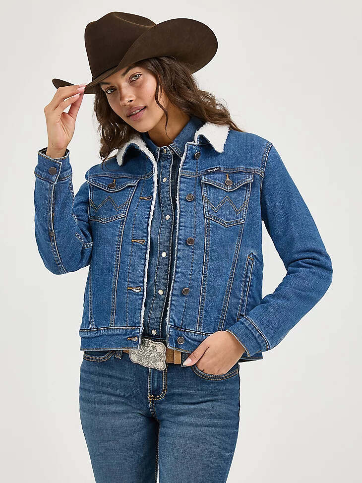 giacca in denim western foderata in sherpa wrangler retro da donna in denim
