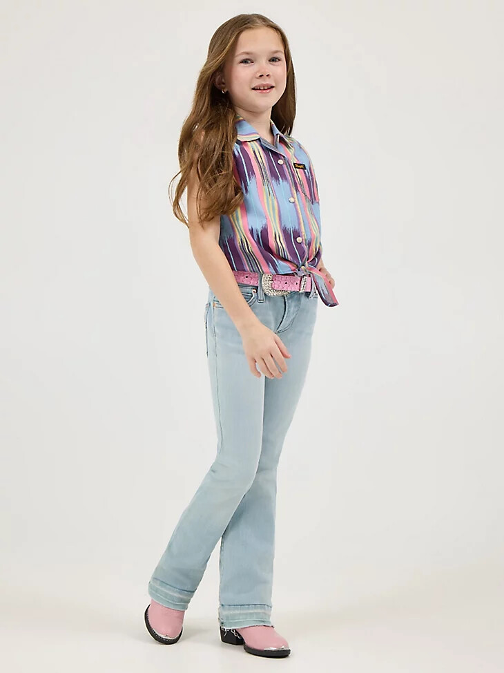 stivali da bambina wrangler x lainey wilson con orlo grezzo lavaggio blu candeggina