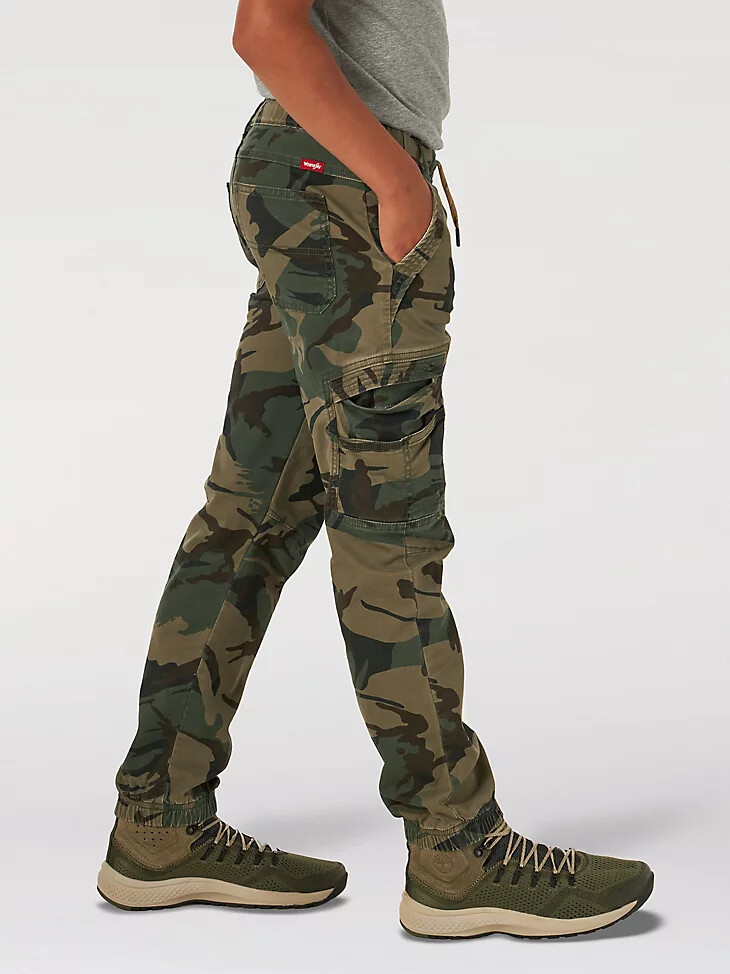 pantaloni cargo da ragazzo wrangler free to stretch gamer husky mimetici verde foresta