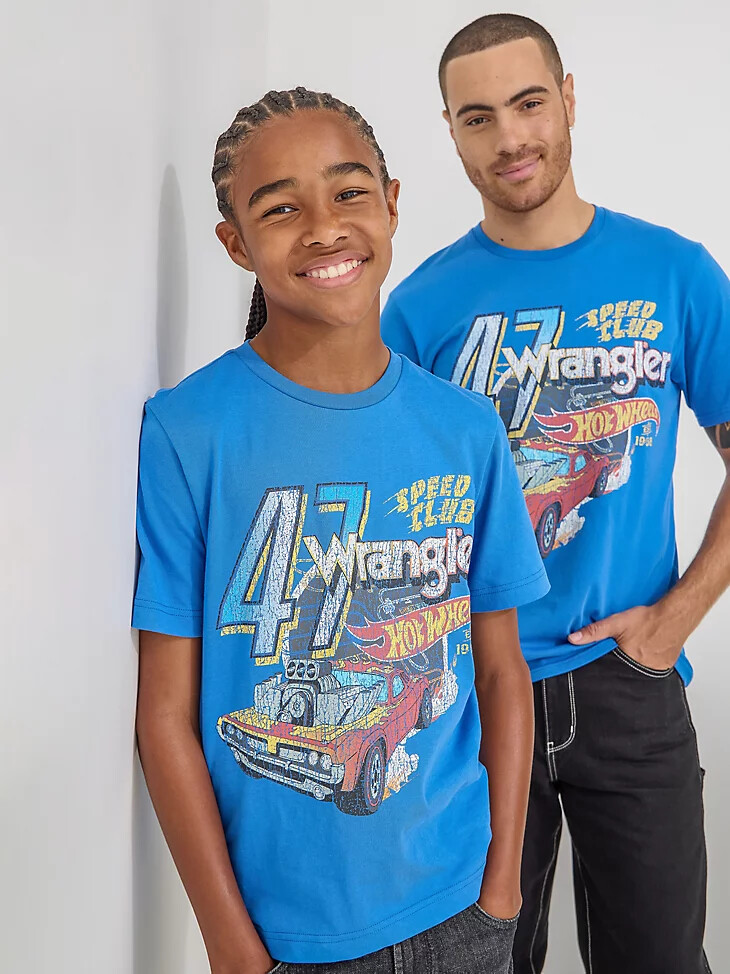 t-shirt speed club blu per bambini wrangler x hot wheels