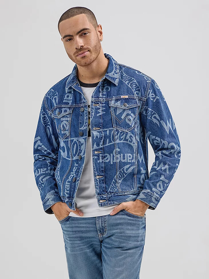 giacca in denim con logo laser da uomo wrangler x hot wheels blu medio