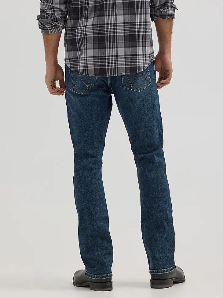jeans classici da uomo con gambale zoppicante