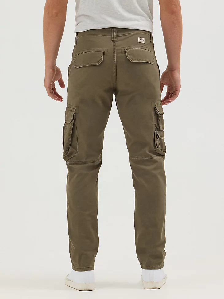 pantaloni cargo affusolati wrangler flex da uomo verde pino