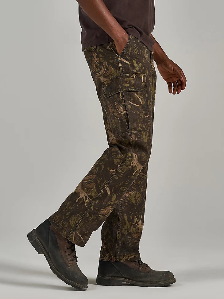 pantaloni mimetici cordyceps wrangler x the last of us