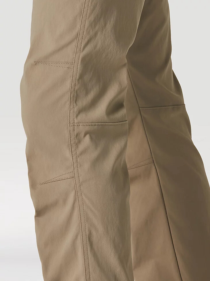 pantaloni da uomo wrangler atg westside trail colore fallen rock