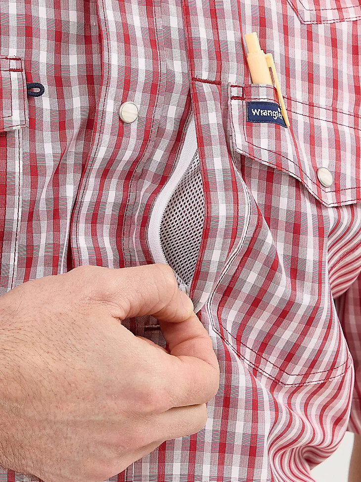 camicia a quadri a maniche corte wrangler performance snap da uomo colore rosso picnic