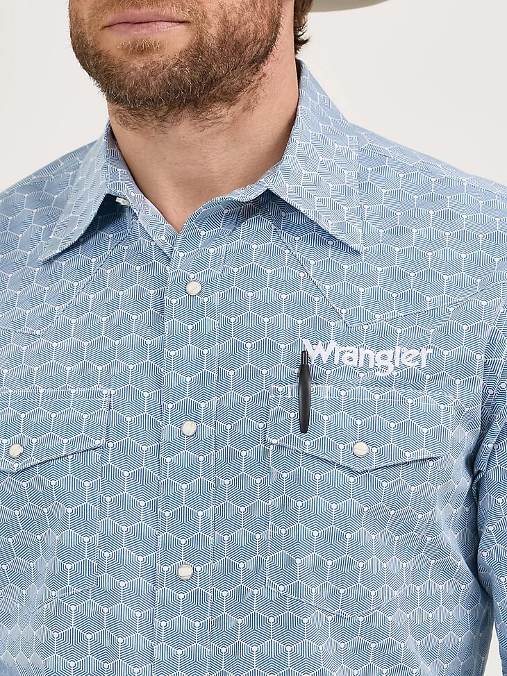 camicia da uomo a maniche lunghe con logo wrangler e bottoni a pressione western esagoni blu acciaio