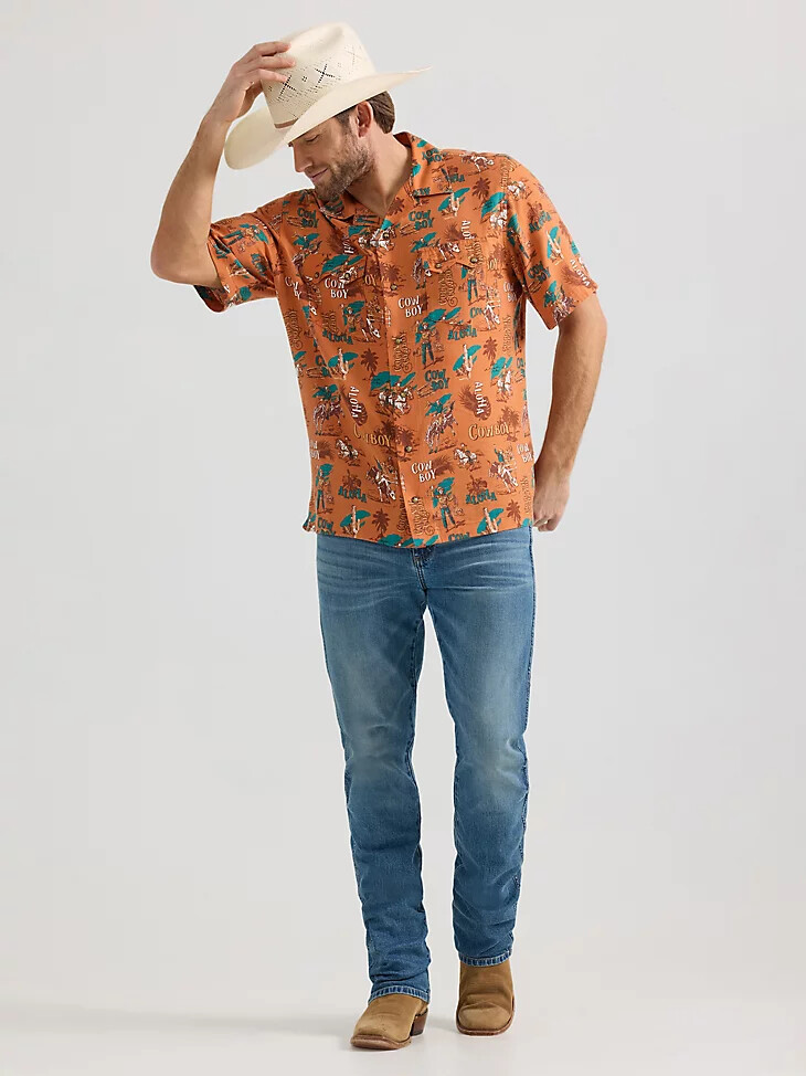camicia da campeggio con bottoni a pressione sul davanti e scritta wrangler coconut cowboy aloha orange