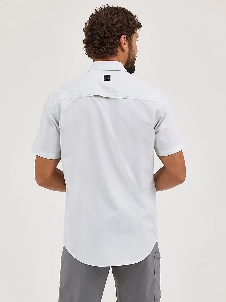 camicia da uomo wrangler atg in cedro con tasca e cerniera verde limo
