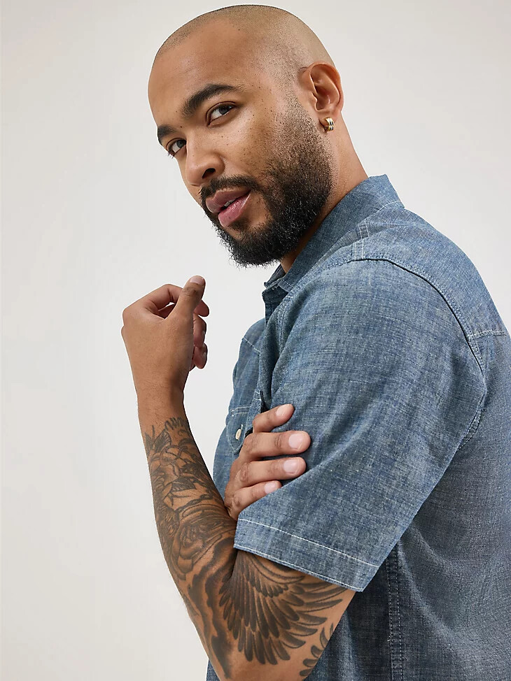 camicia da uomo a maniche corte in chambray vintage scuro