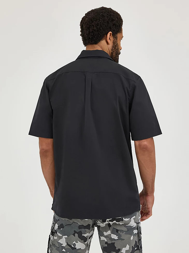 camicia da uomo in popeline elasticizzato e rilassato color caviale
