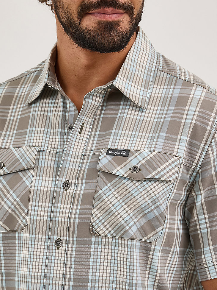 camicia da uomo evergreen a maniche corte colore aster dusty olive
