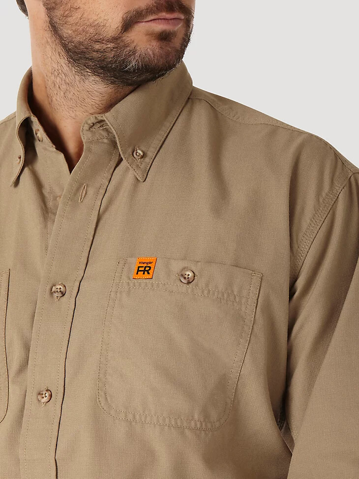 camicia da lavoro in twill riggs ignifuga wrangler fr tinta unita colore cachi